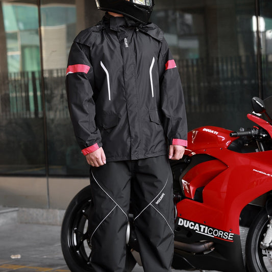 Waterproof Motorcycle Rain Suit – Full Body Outdoor Gear for Bikers